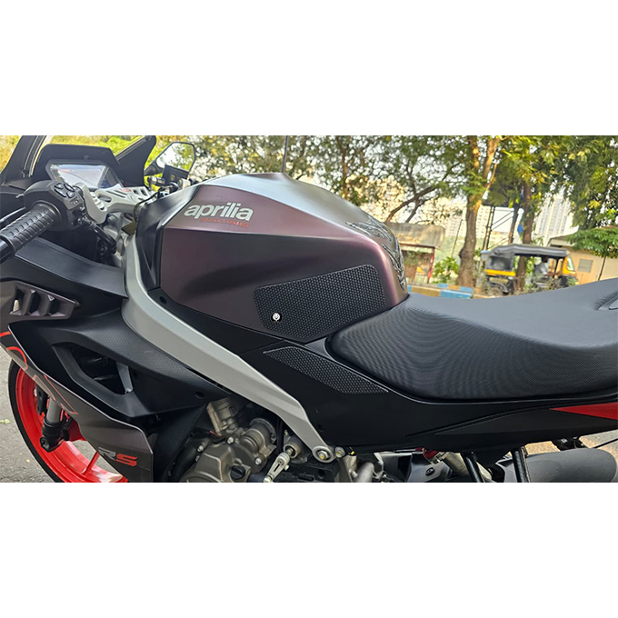 Traction Pads – APRILIA RS 457 (2025)  ₹549.00 – ₹1,849.00